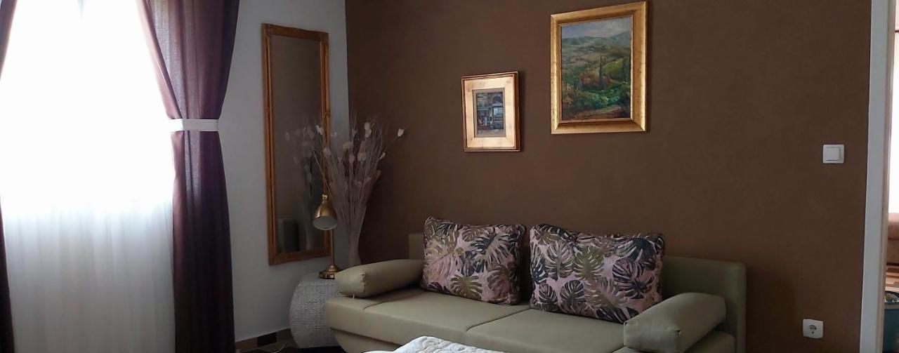 Apartment Iva Njivice Ngoại thất bức ảnh