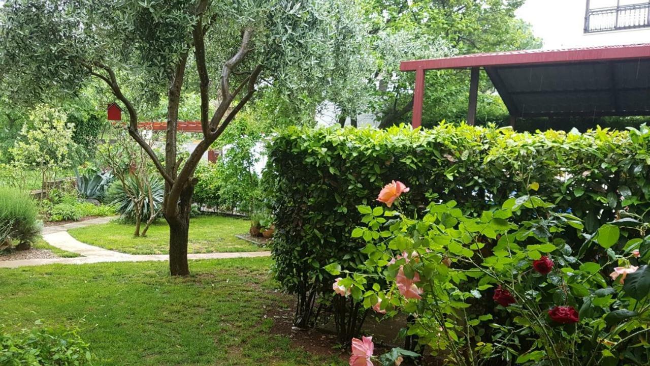 Apartment Iva Njivice Ngoại thất bức ảnh